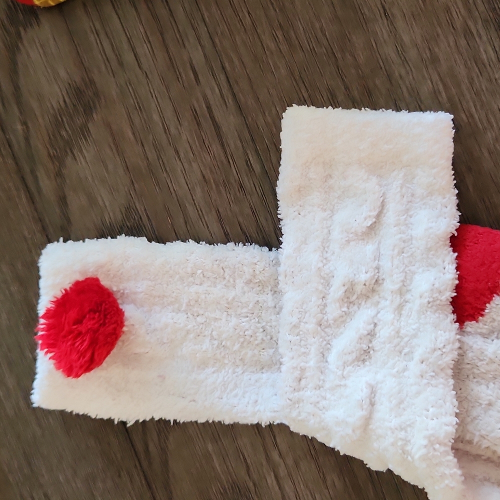 Variety Fuzzy Sock Bundle - Picture 8 of 9